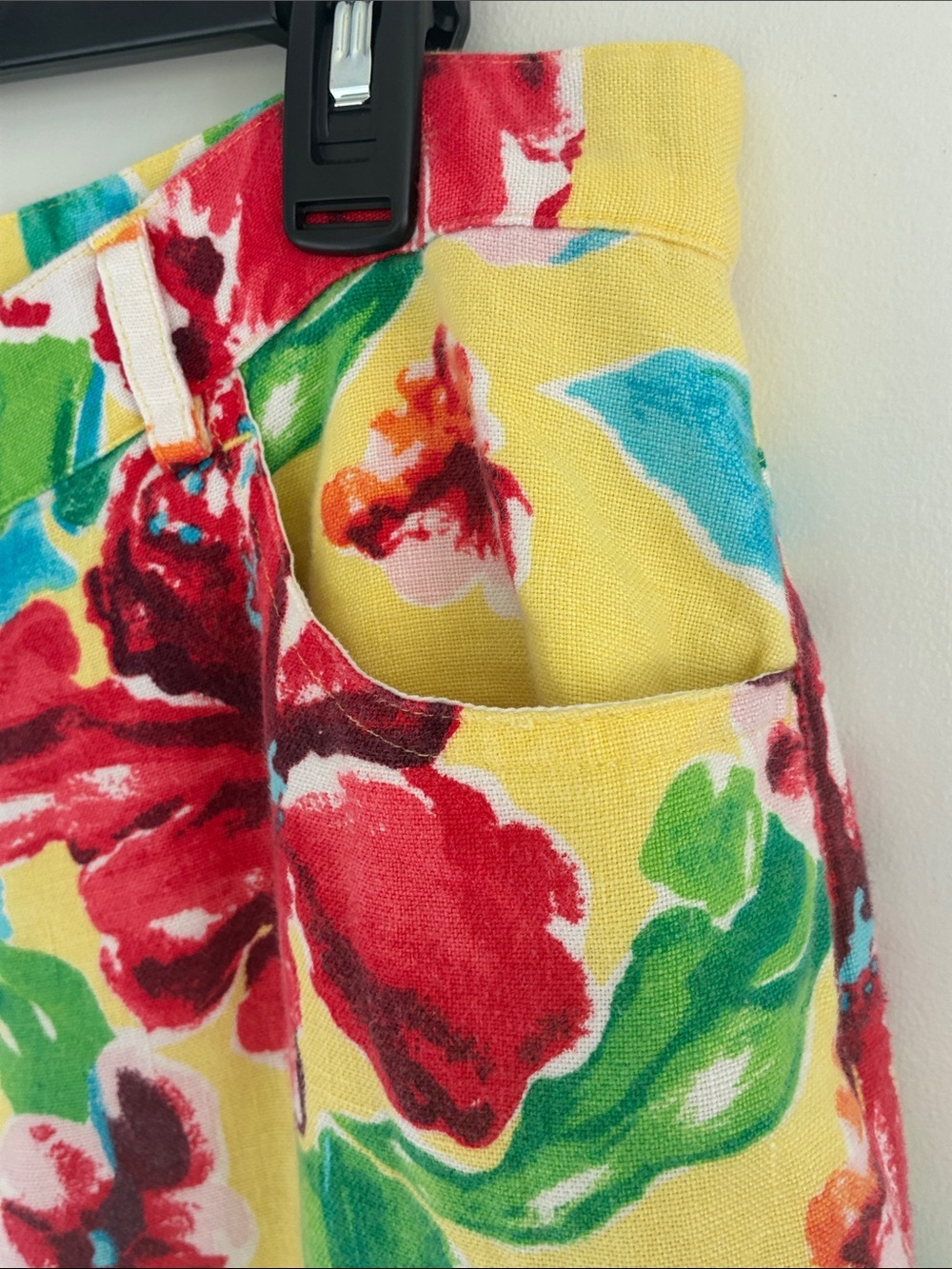 Ralph Lauren Yellow Floral Bermuda Shorts Red & Green Print - Picture 5 of 9